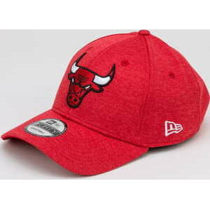 Kšiltovka New Era 940 NBA Shadow Tech Chicago Bulls melange červená / červená