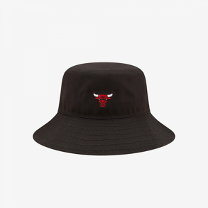 Klobouk New Era Chicago Bulls Team Arch Black Tapered Bucket Hat černý