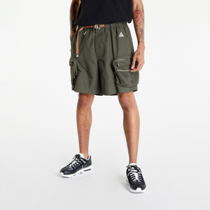 Šortky Nike ACG Cargo Shorts zelené