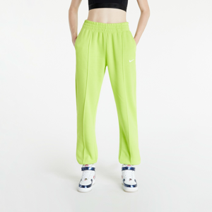 Tepláky Nike Sportswear Pants zelené