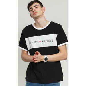 Tričko s krátkým rukávem Tommy Hilfiger CN SS Tee Logo Flag černé