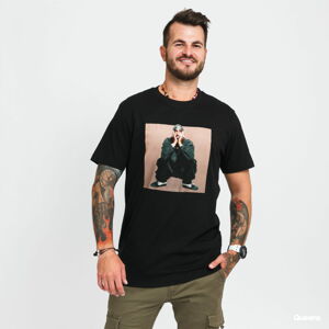 Tričko s krátkým rukávem Urban Classics Tupac Sitting Pose Tee černé